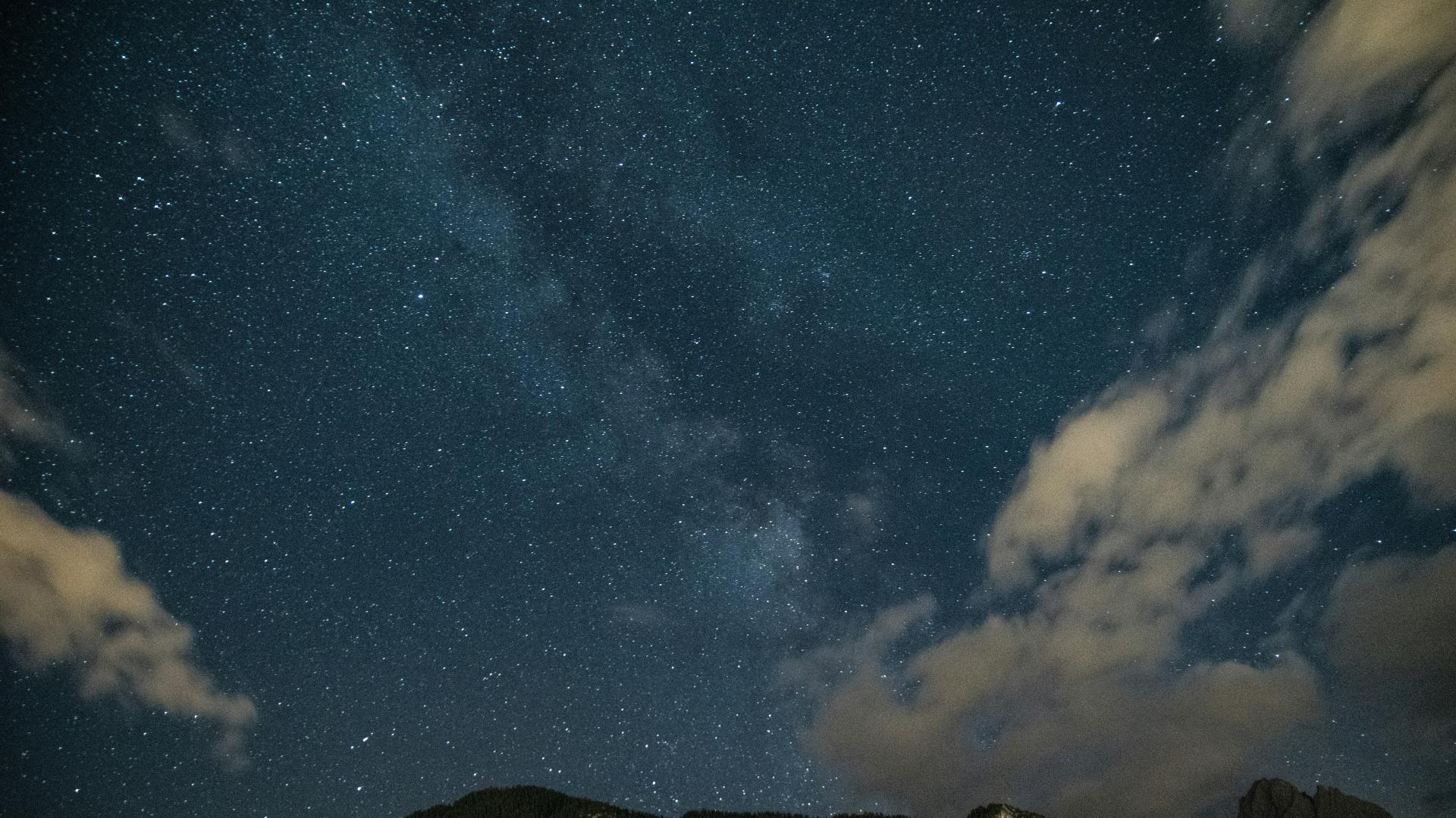 今日の星占い：2025年3月17日の毎日の星占い